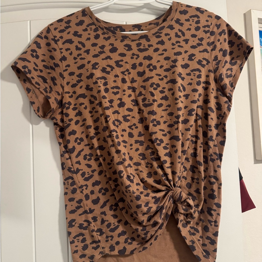 Leopard Print Knot Front Top